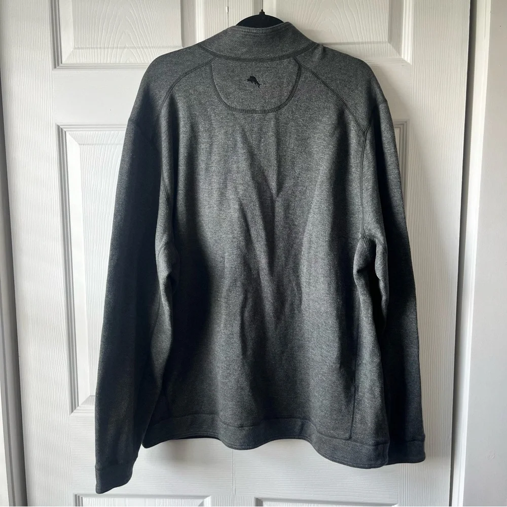 Tommy Bahamas Sweater Men XL Pullover Gray/Black 1/4 Zip Reversible